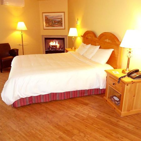 Saint-Sauveur-des-Monts Hotel Alila מראה חיצוני תמונה