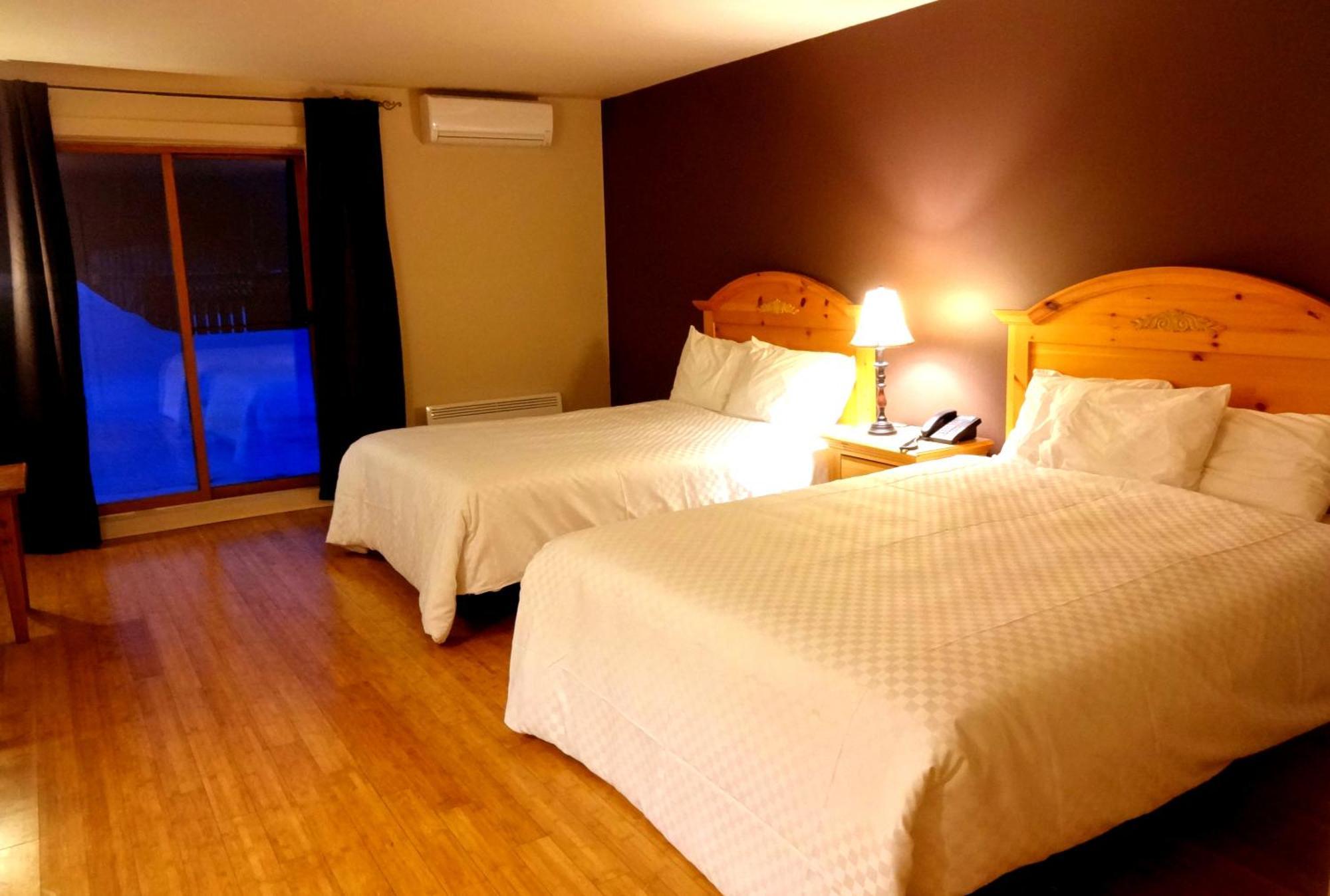 Saint-Sauveur-des-Monts Hotel Alila מראה חיצוני תמונה